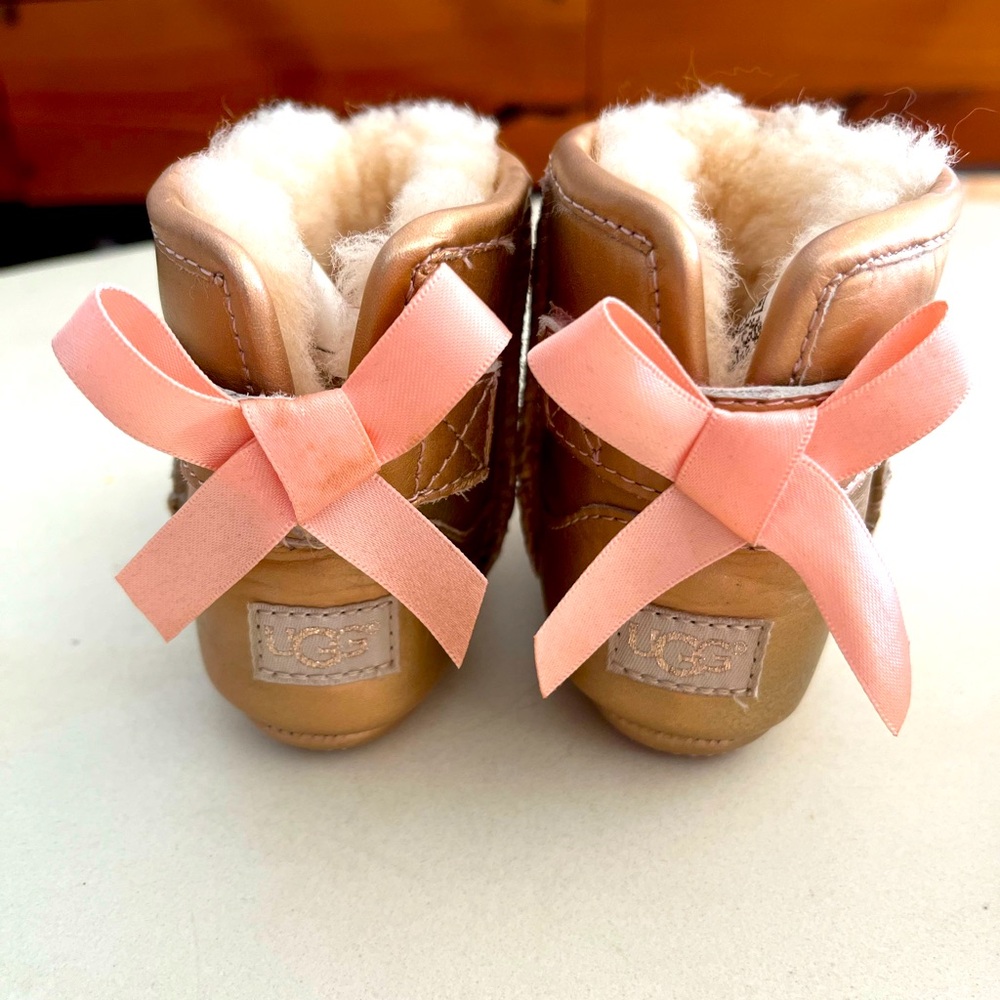 Baby Uggs. Shiny pink.